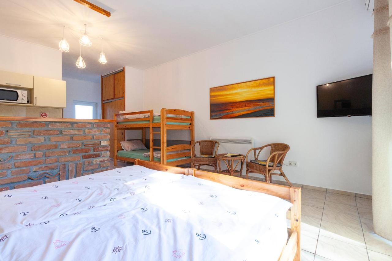 Casa Ana Hotel Vama Veche Kültér fotó